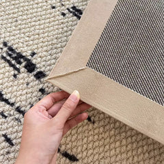 純天然羊毛を使用した機械織りのカーペット!長くご愛用できる高品質な一品(Swiss Cedar)