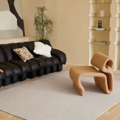 100%純天然羊毛を使用した機械織りのカーペット!長くご愛用できる高品質な一品(Nude)