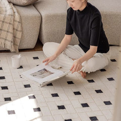 モダンフレンチがかわいい。立体カットデザイン高級ウィルトン織カーペット(Black Square)