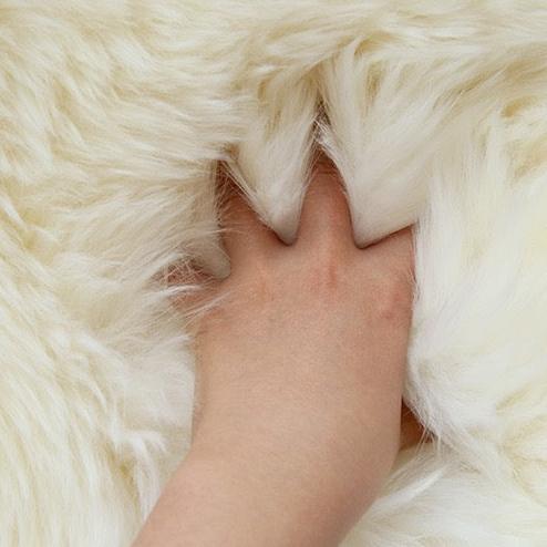 オーストラリア産高品質シープスキンラグ：厚手の長毛、快適さと贅沢さの完璧な融合（Sheepskin）