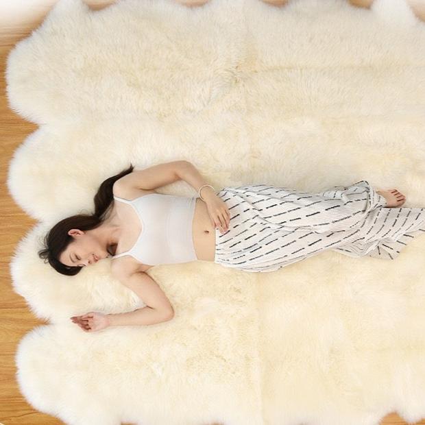 オーストラリア産高品質シープスキンラグ：厚手の長毛、快適さと贅沢さの完璧な融合（Sheepskin）